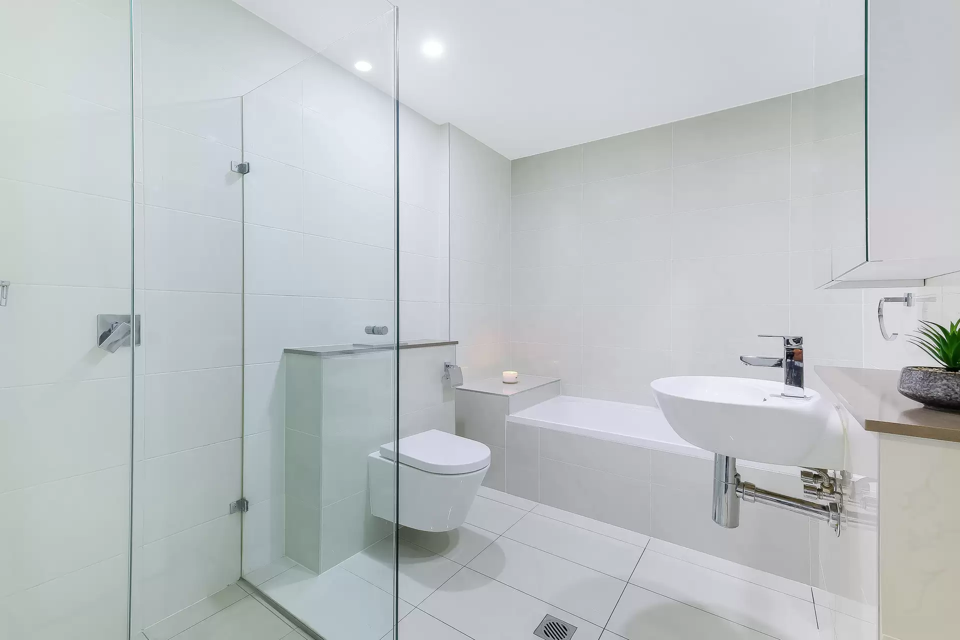14/132-138 Killeaton Street, St Ives Leased by The Marshall Group - image 3