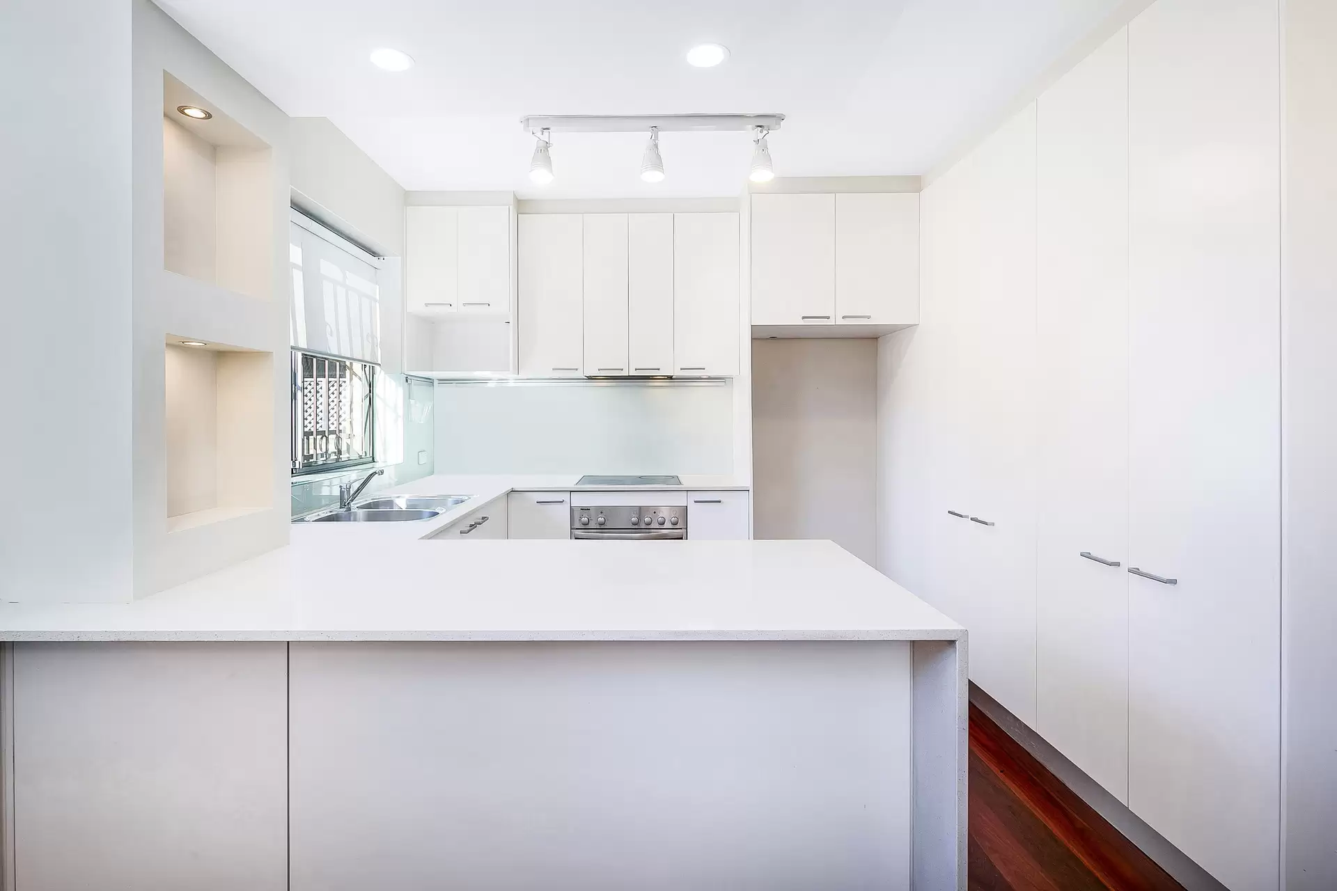 1/298 Pacific Highway, Greenwich Leased by The Marshall Group - image 1