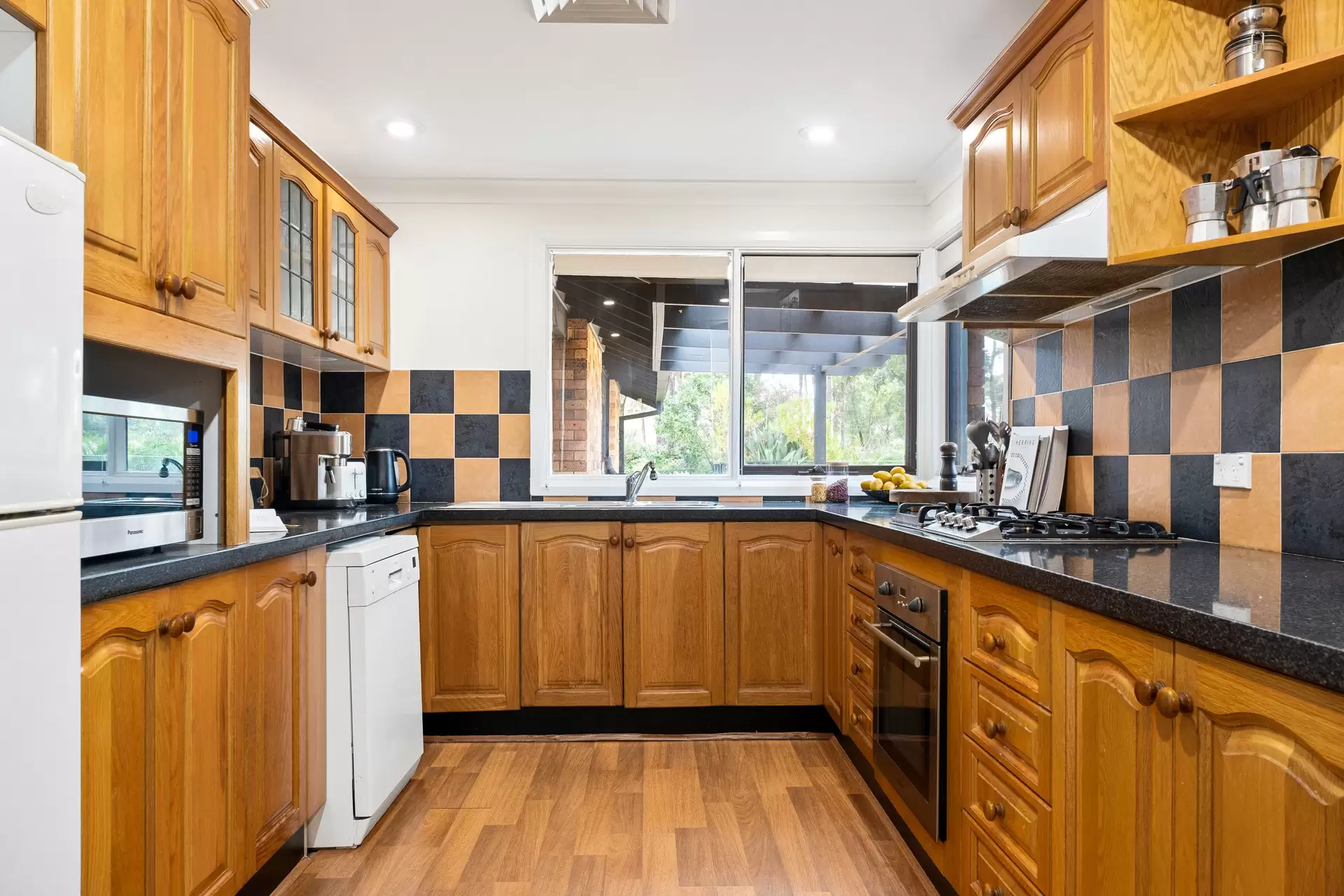 99 Westbrook Avenue, Wahroonga Leased by The Marshall Group - image 5