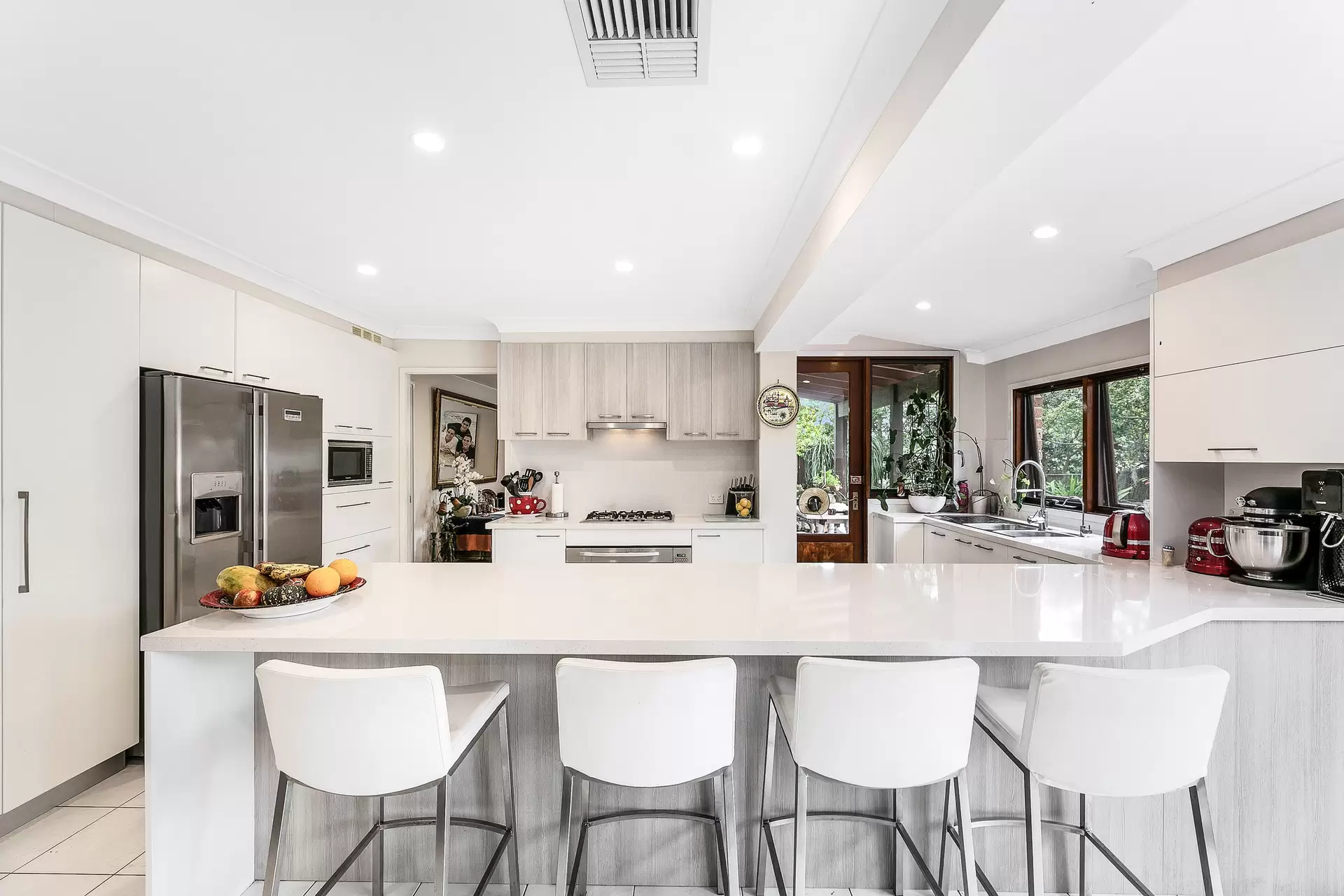 179 Warrimoo Avenue, St Ives Leased by The Marshall Group - image 2