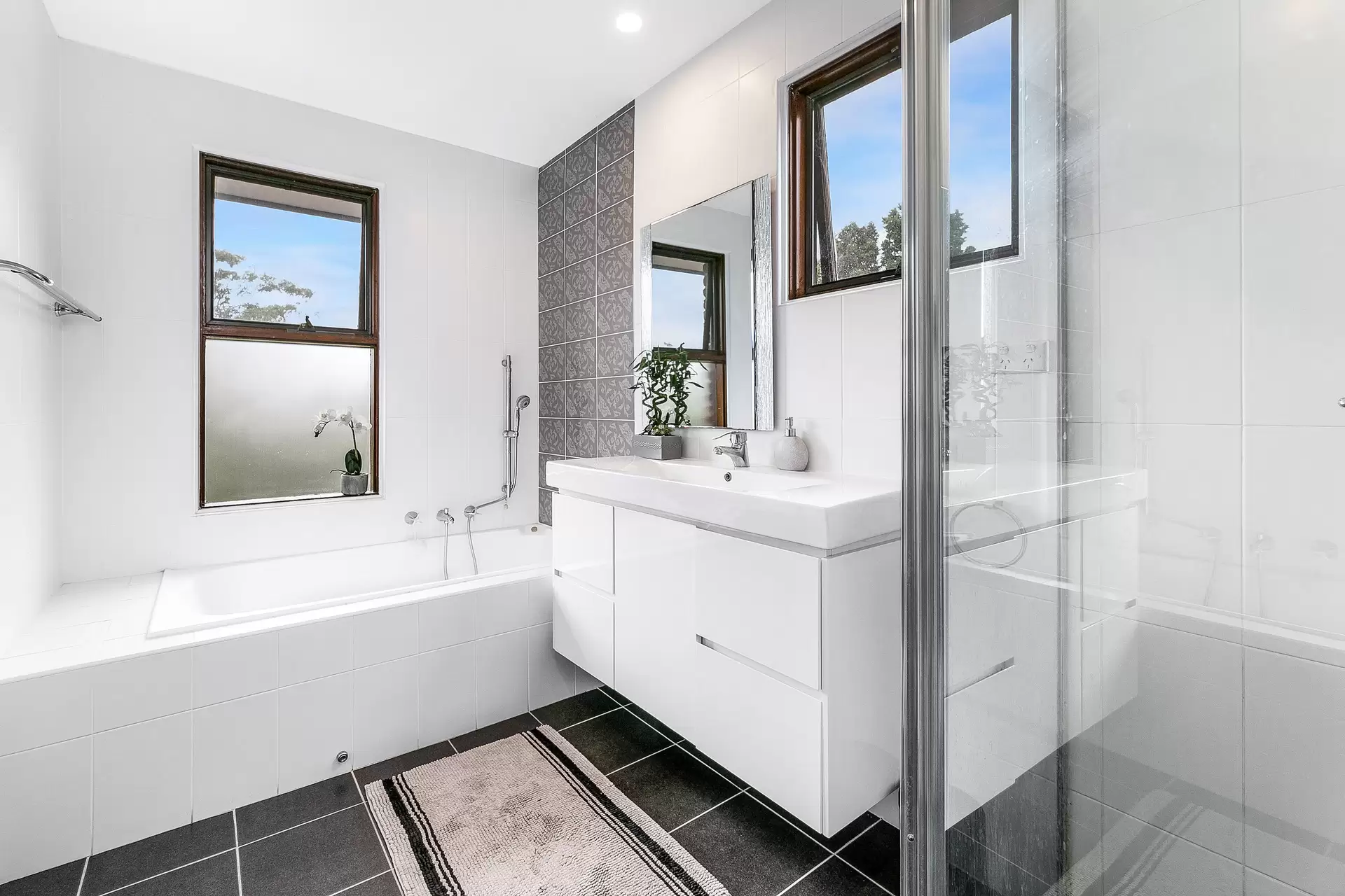 179 Warrimoo Avenue, St Ives Leased by The Marshall Group - image 5