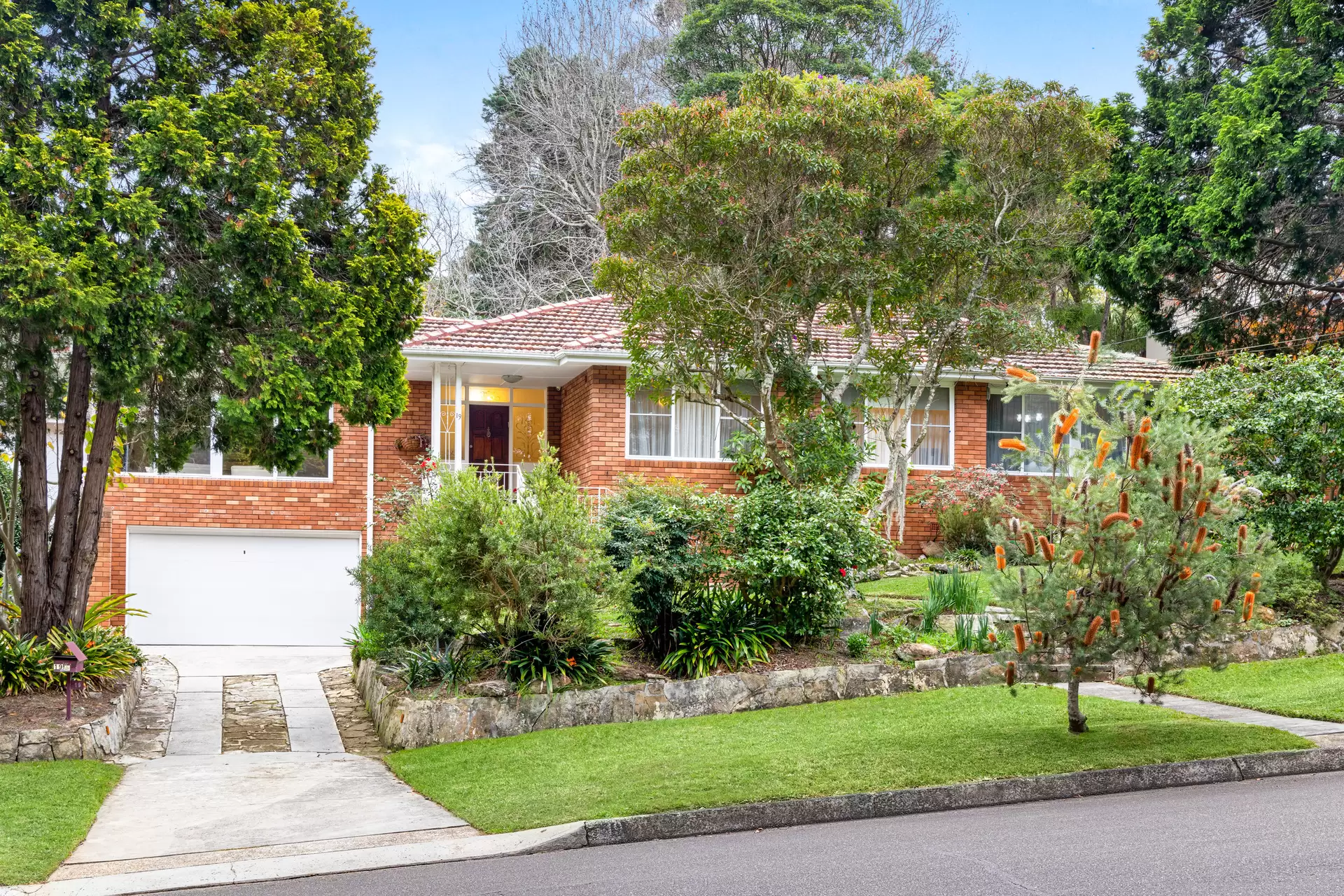 19 Lynbara Avenue, St Ives Leased by The Marshall Group - image 1