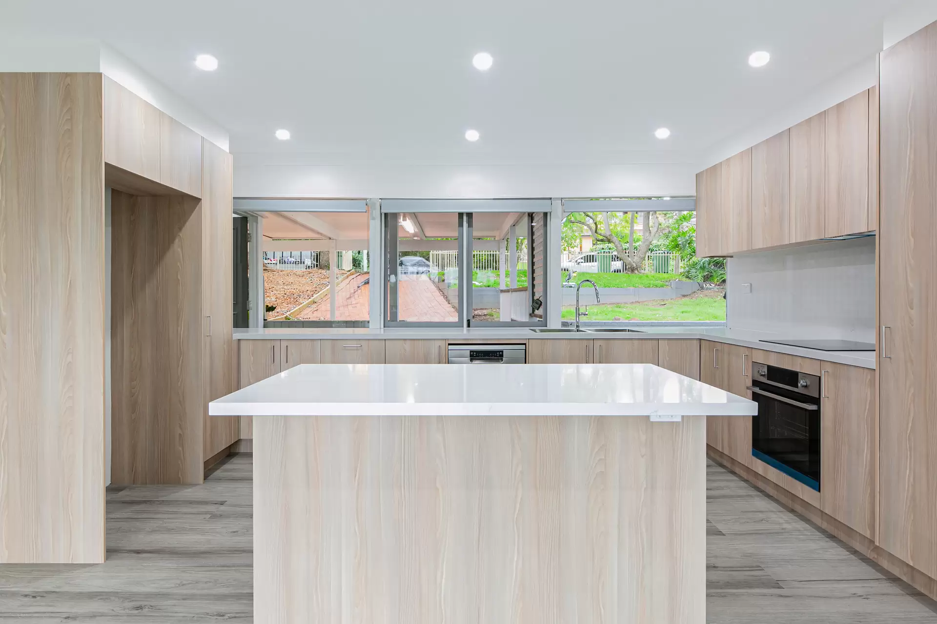 12 Robina Street, St Ives Leased by The Marshall Group - image 2