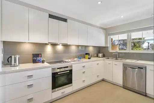 18/197-199 Pacific Highway, Lindfield Leased by The Marshall Group