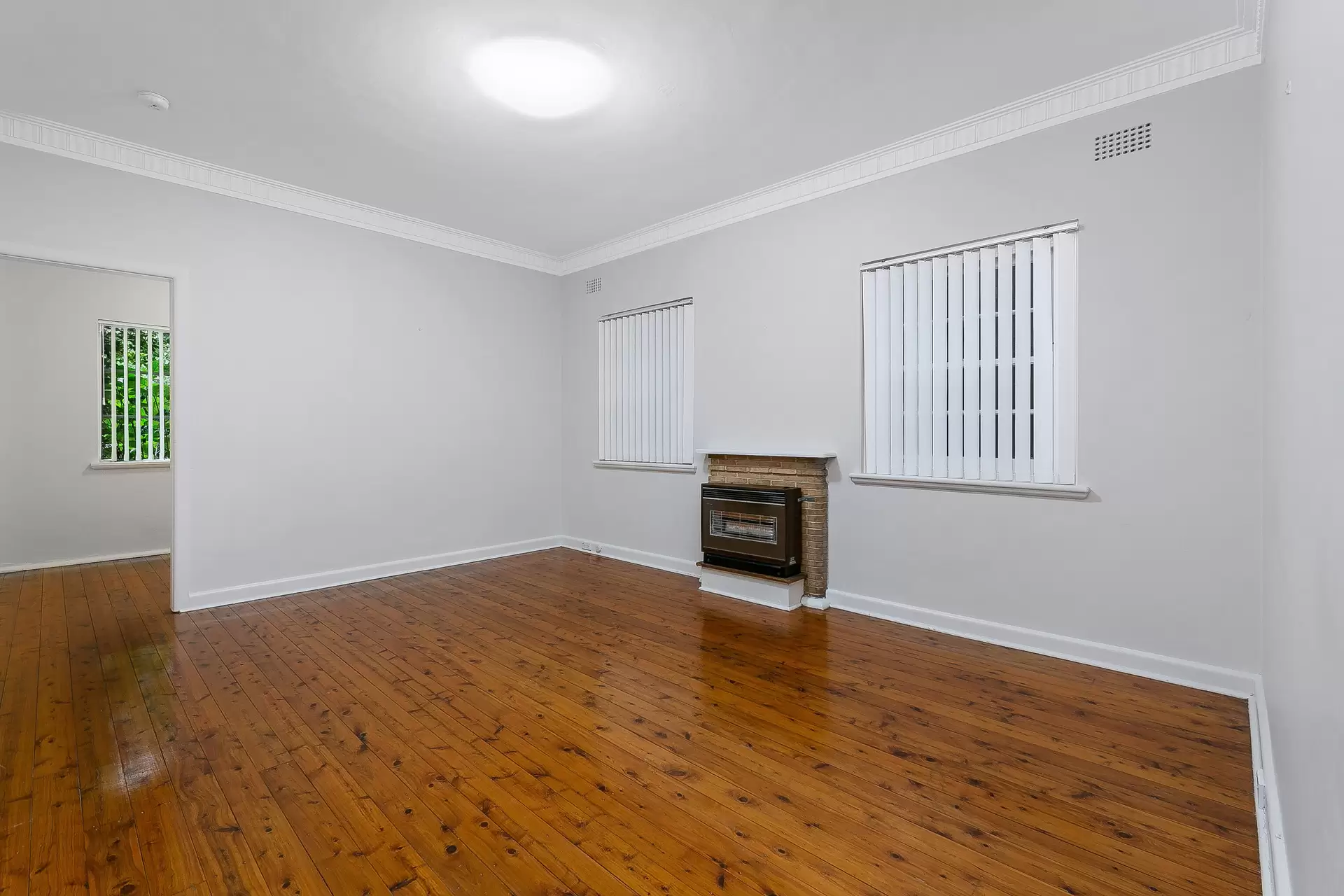1/67 Werona Avenue, Gordon Leased by The Marshall Group - image 1