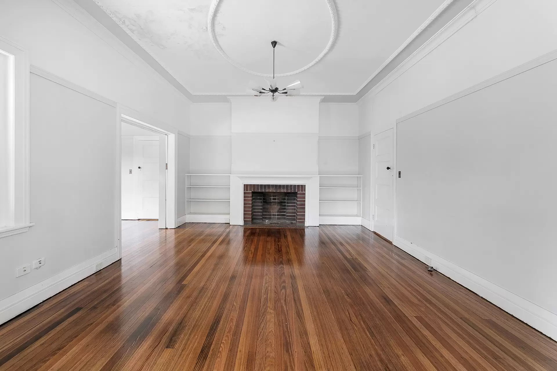 28 Middle Harbour Road, Lindfield Leased by The Marshall Group - image 1