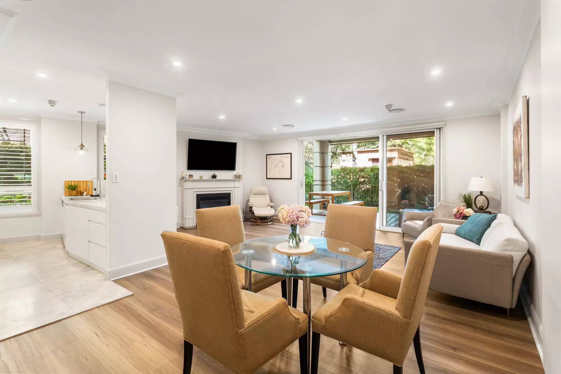 2/14-18 Woniora Avenue, Wahroonga Sold by The Marshall Group - image 5