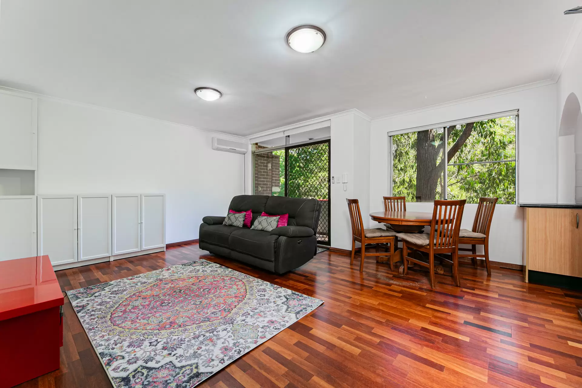 9/4 Leisure Close, Macquarie Park Leased by The Marshall Group - image 1