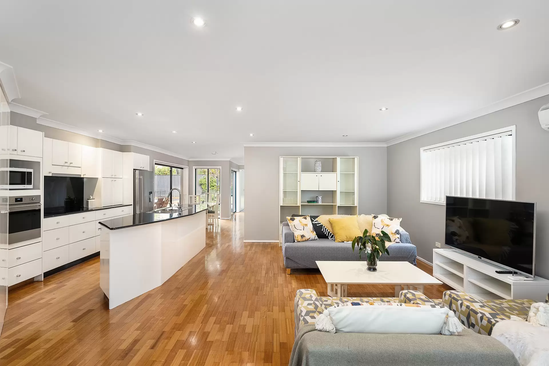 21 Lawson Parade, St Ives Sold by The Marshall Group - image 15