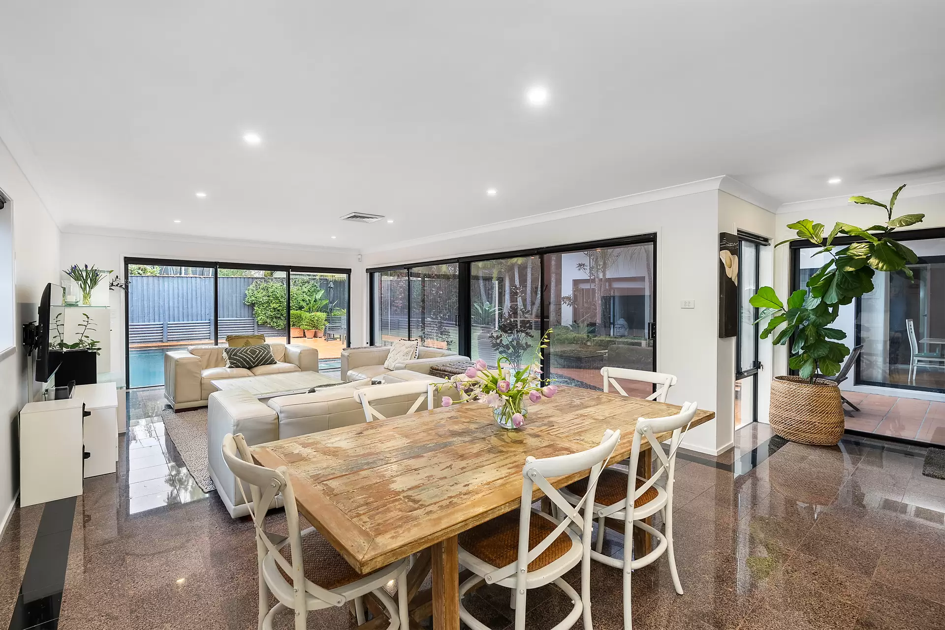 21 Lawson Parade, St Ives Sold by The Marshall Group - image 9