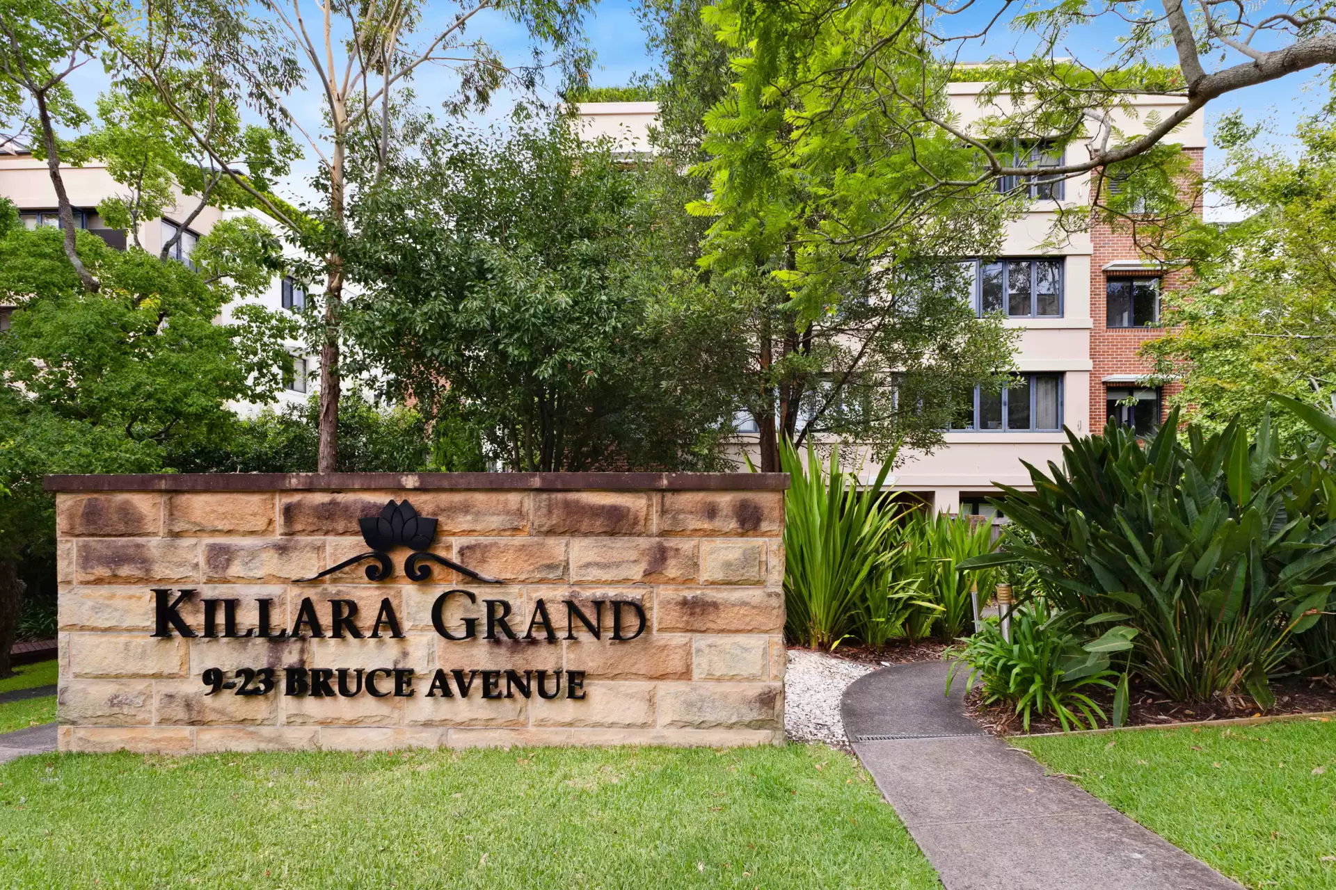 25/9-23 Bruce Avenue, Killara Sold by The Marshall Group - image 2