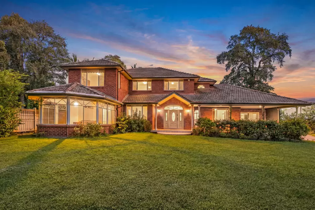 28 Bareena Avenue, Wahroonga Sold by The Marshall Group