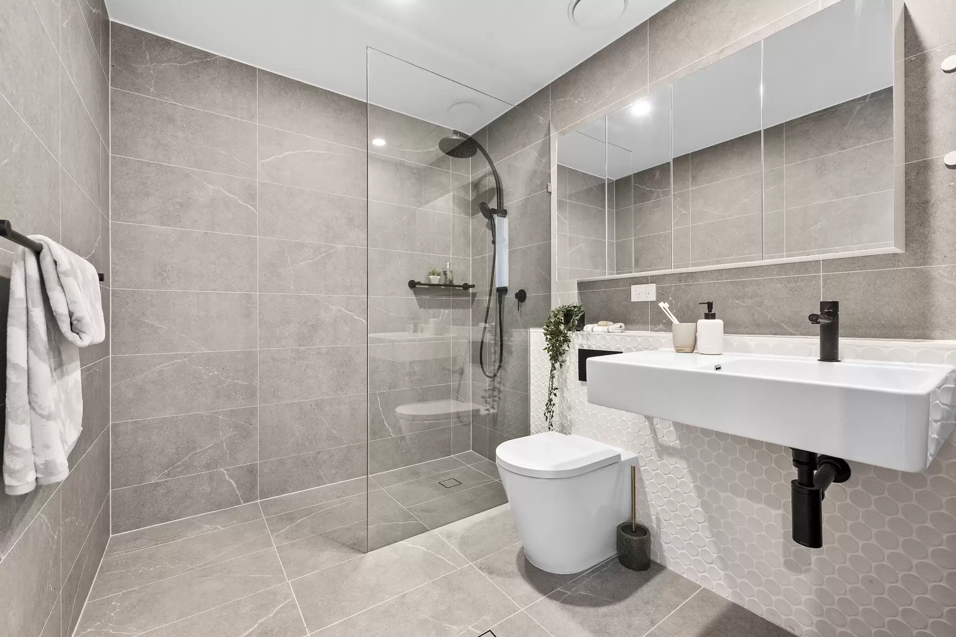 9/1017 Pacific Highway, Pymble Sold by The Marshall Group - image 7