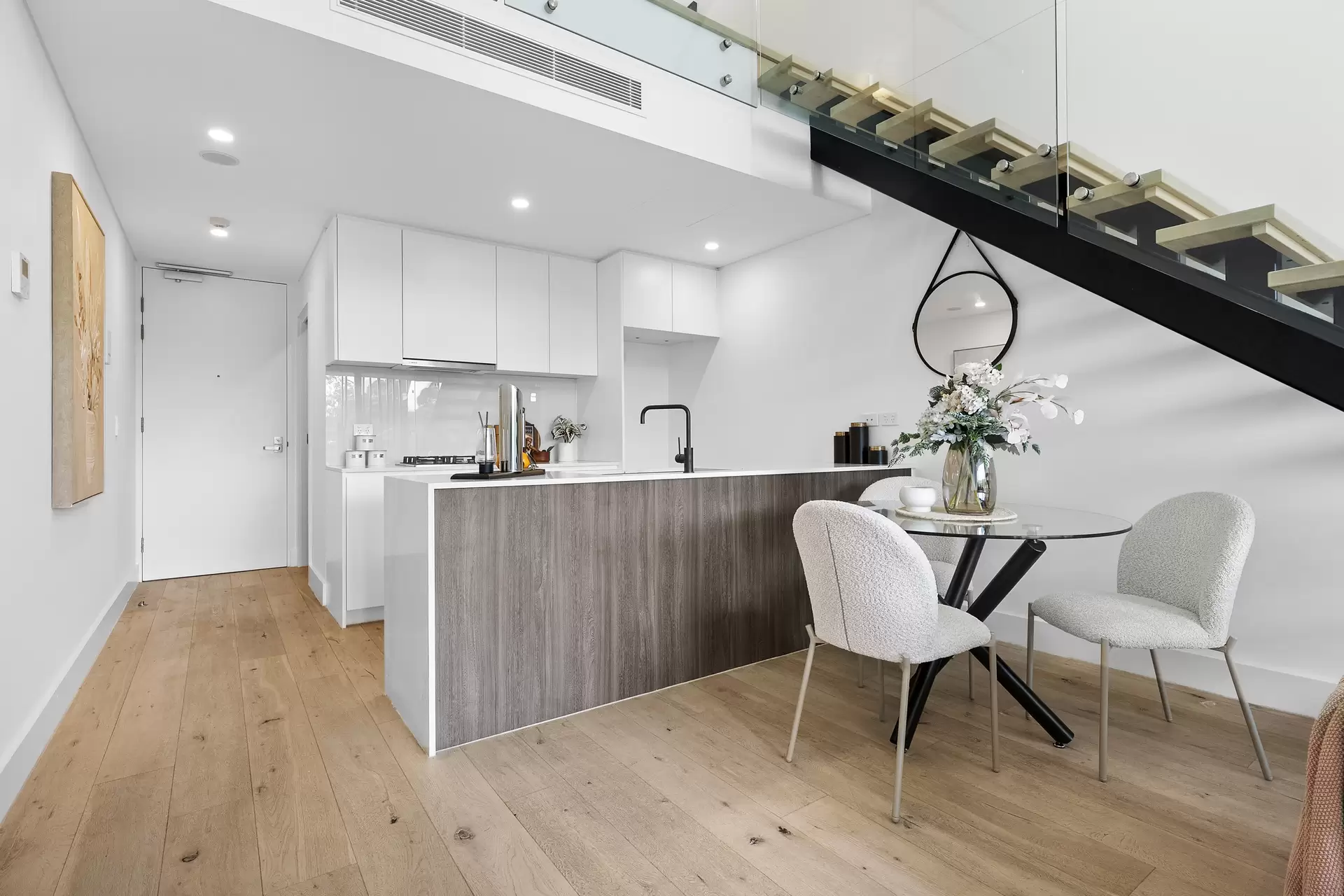 9/1017 Pacific Highway, Pymble Sold by The Marshall Group - image 4