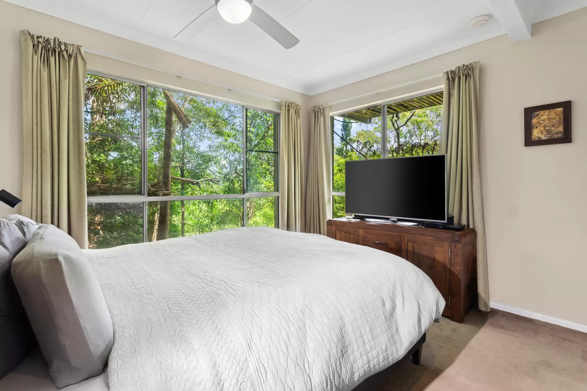 22 Grevillea Avenue, St Ives Sold by The Marshall Group - image 9