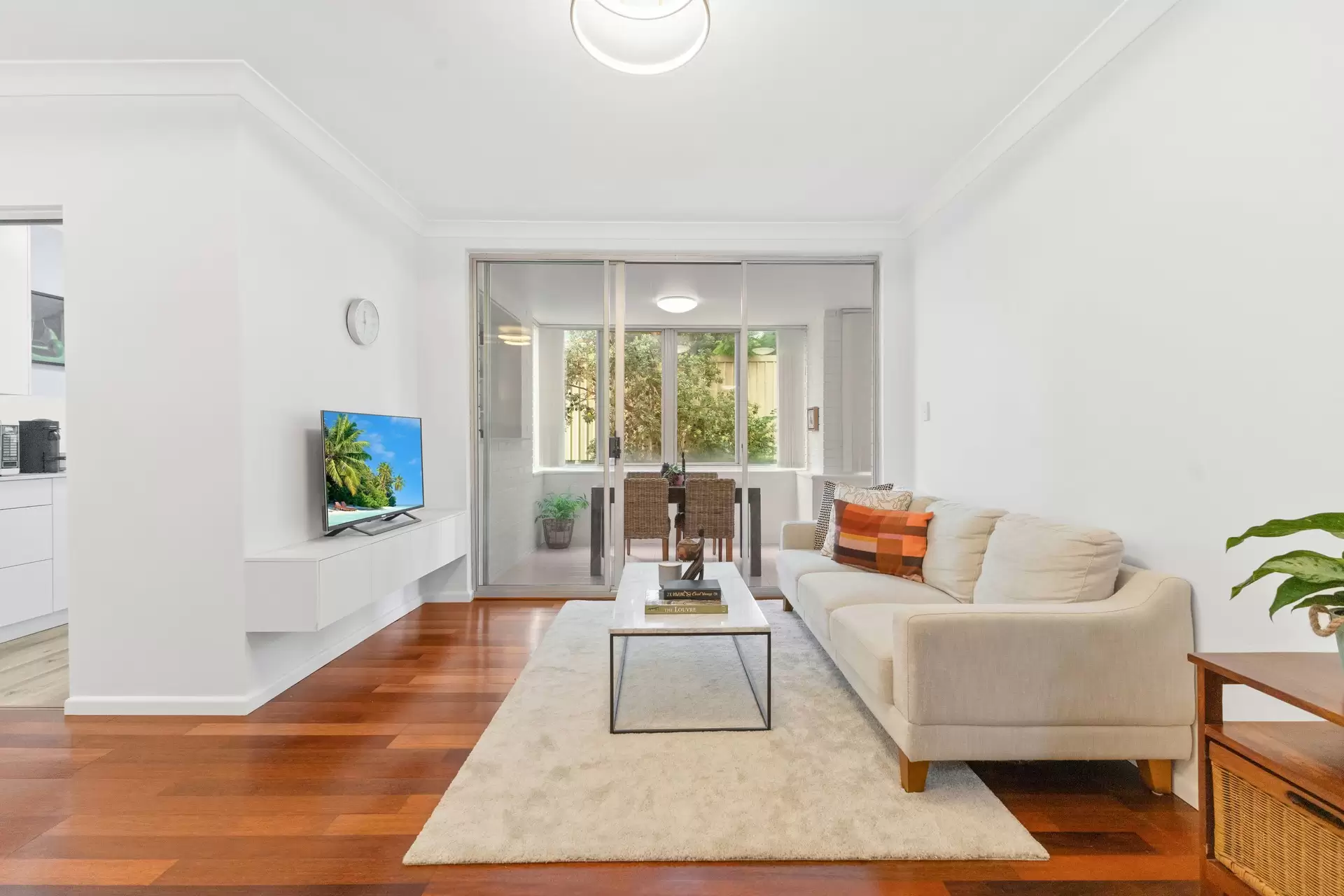 4/250 Pacific Highway, Lindfield Sold by The Marshall Group - image 2