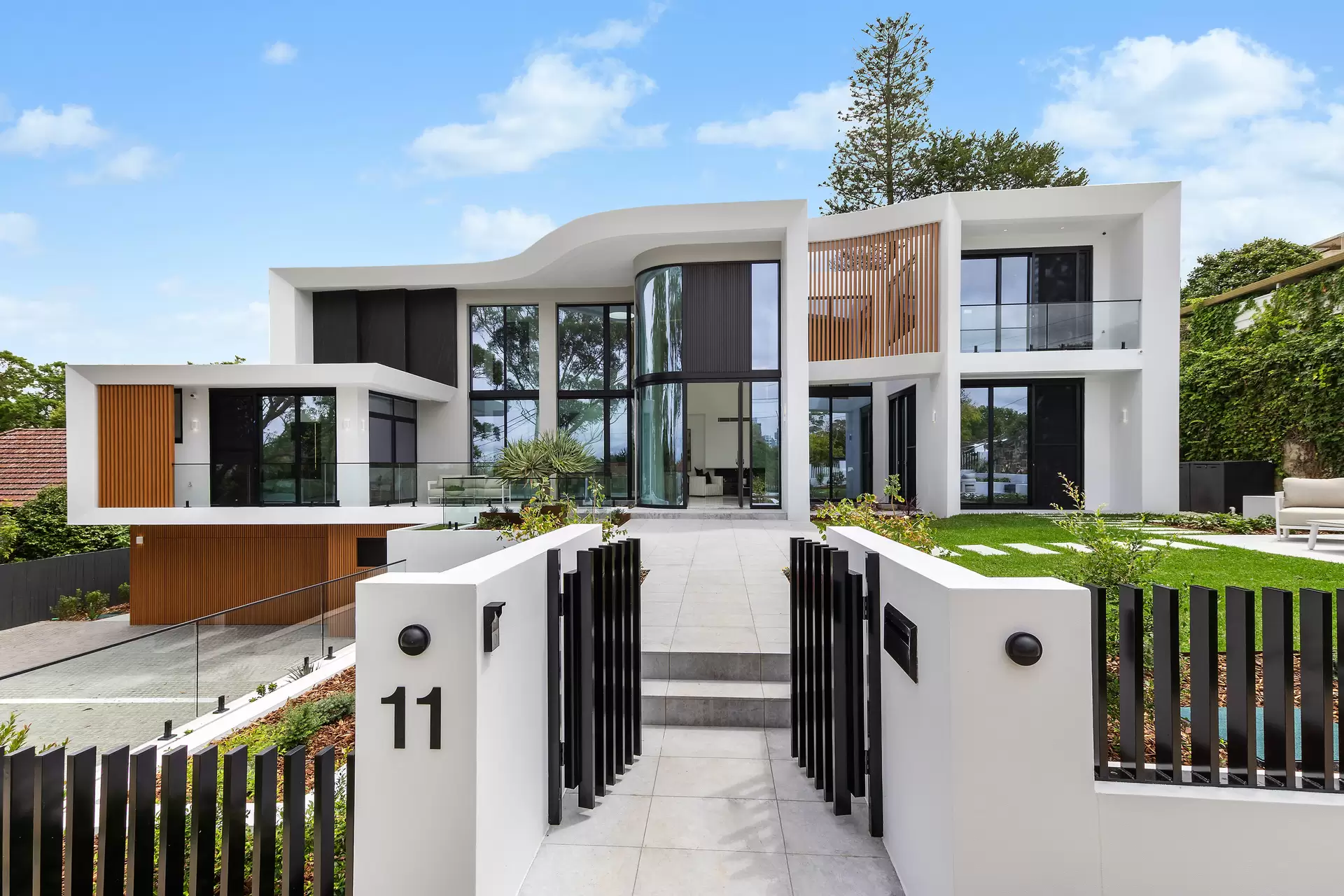 11 Eton Road, Lindfield Sold by The Marshall Group - image 2
