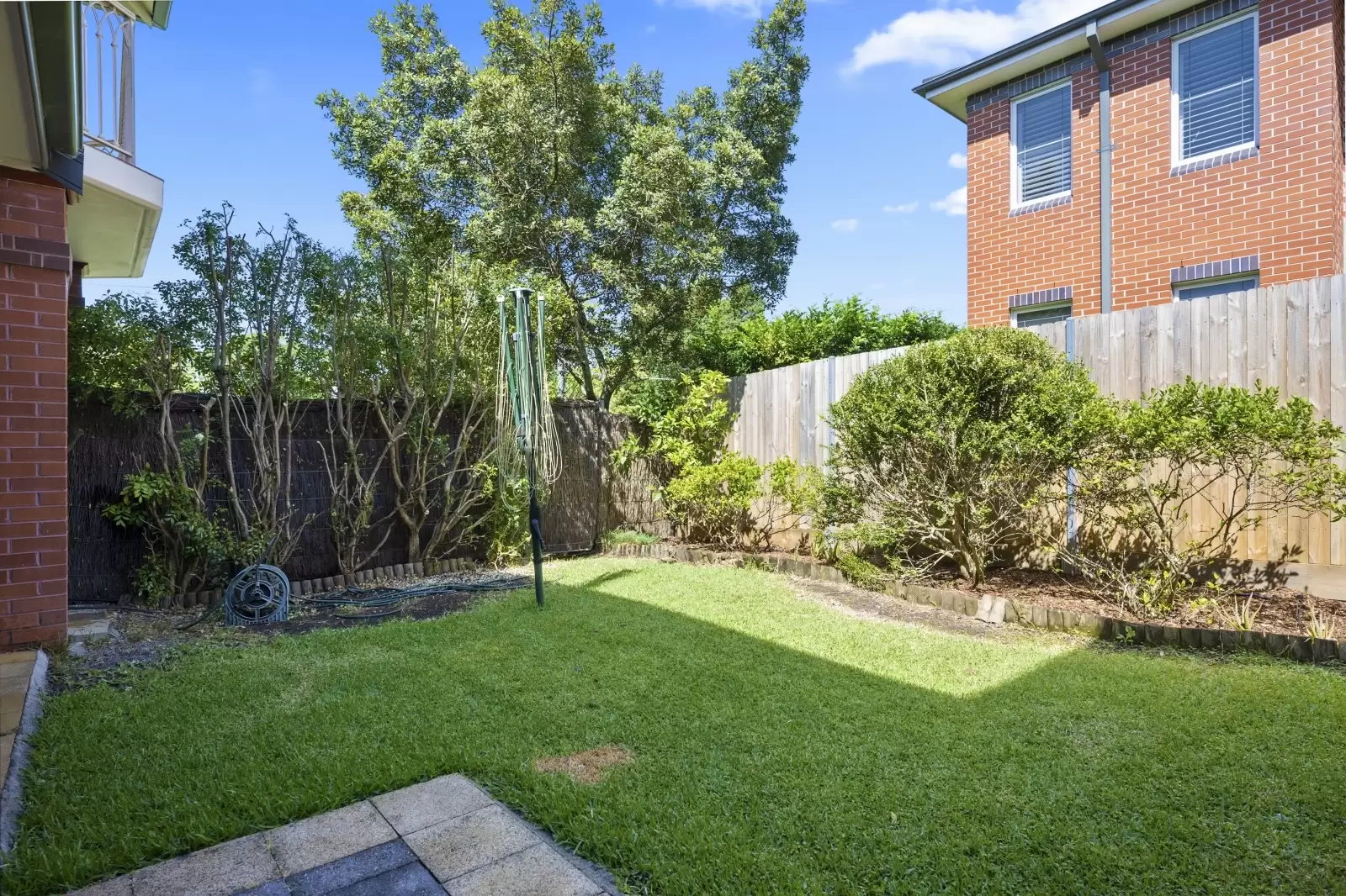 1/12-18 Russell Avenue, Lindfield Leased by The Marshall Group - image 7