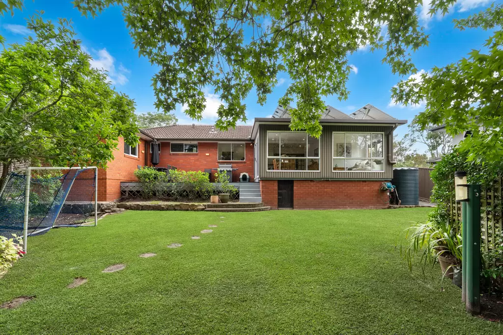 48 Somerset Avenue, Turramurra Sold by The Marshall Group