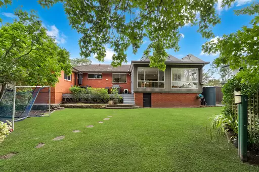 48 Somerset Avenue, Turramurra Sold by The Marshall Group