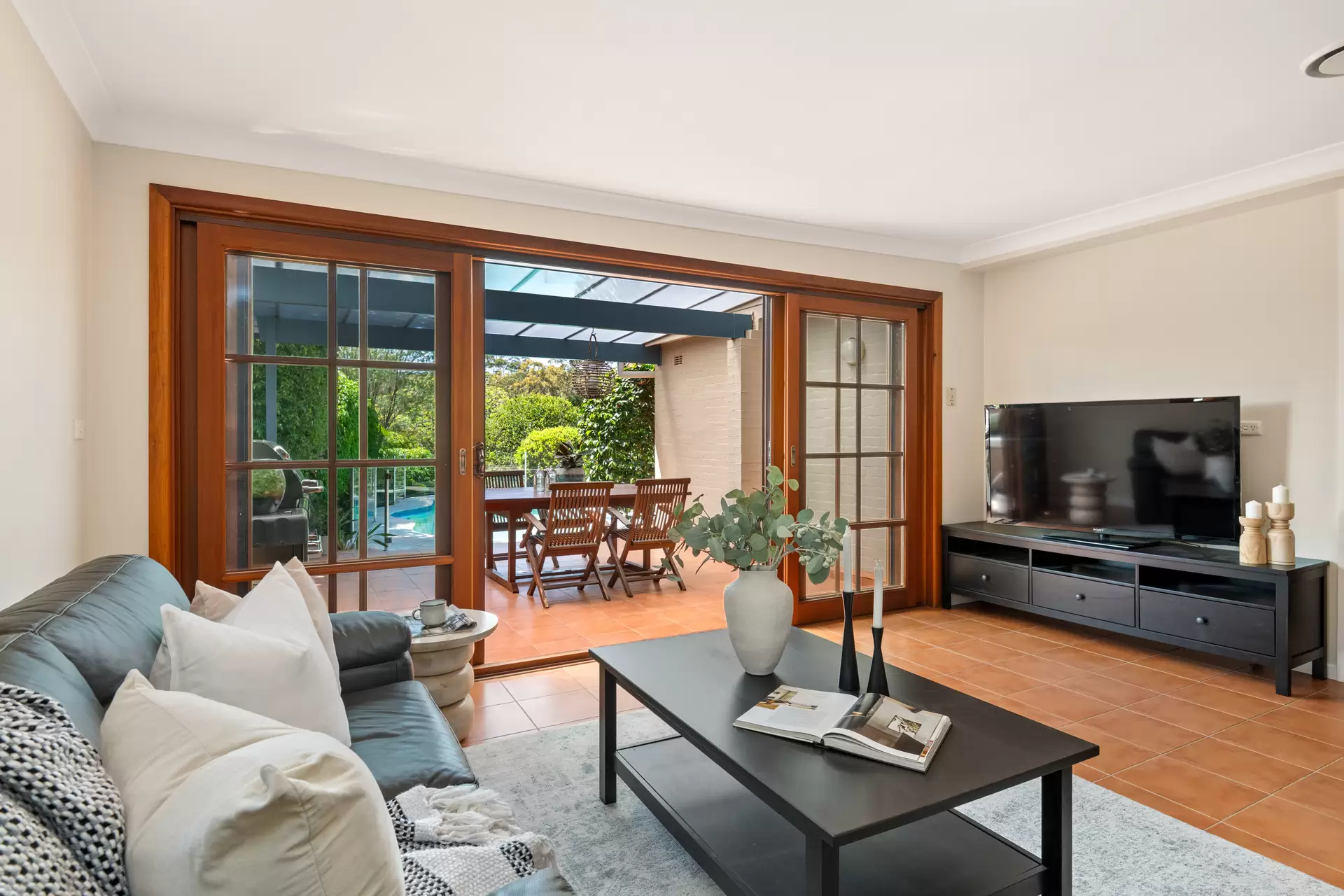 1 Tudor Place, St Ives Leased by The Marshall Group - image 7