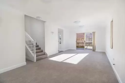 6/9 View Street, Chatswood Leased by The Marshall Group