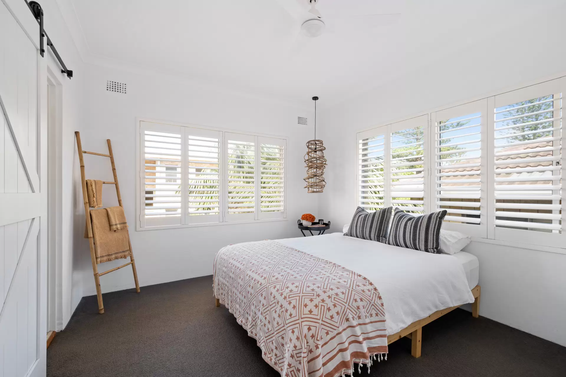 12/18 Malvern Avenue, Manly Sold by The Marshall Group - image 9
