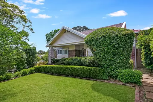 1/5 Yarabah Avenue, Gordon Leased by The Marshall Group