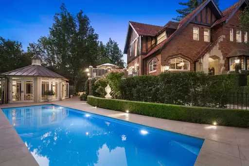 6 Pibrac Avenue, Warrawee Sold by The Marshall Group