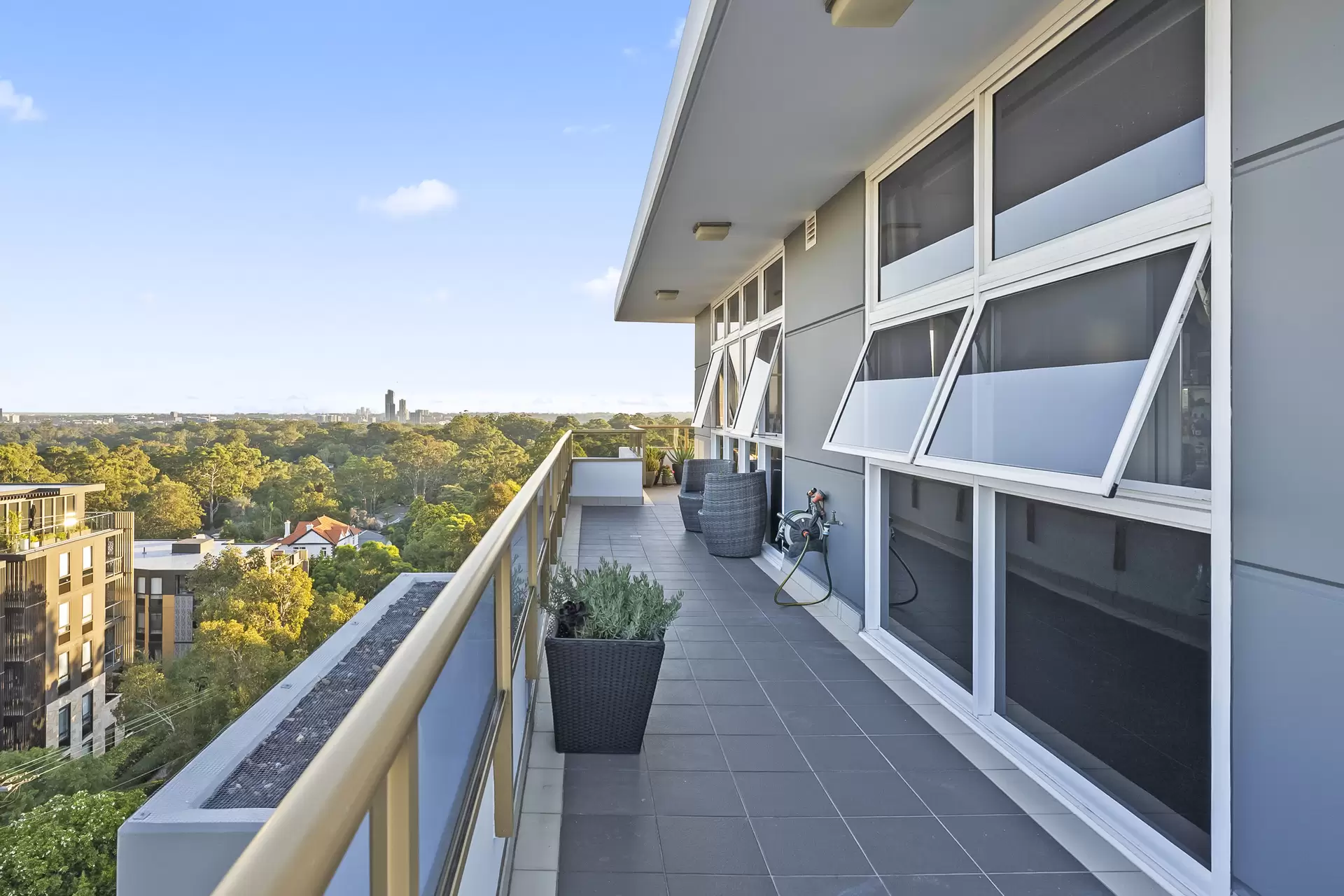 1329/2 Avon Road, Pymble Sold by The Marshall Group - image 9