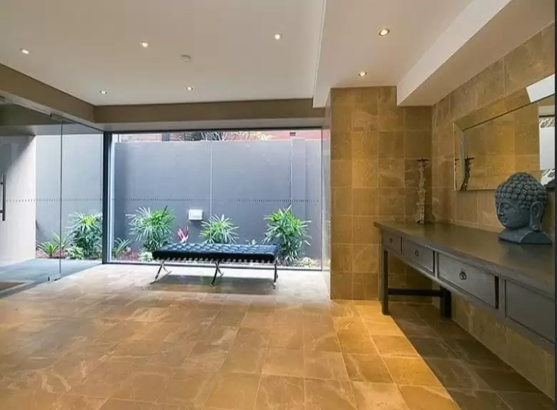 17/5 Tusculum Street, Potts Point Leased by The Marshall Group - image 2
