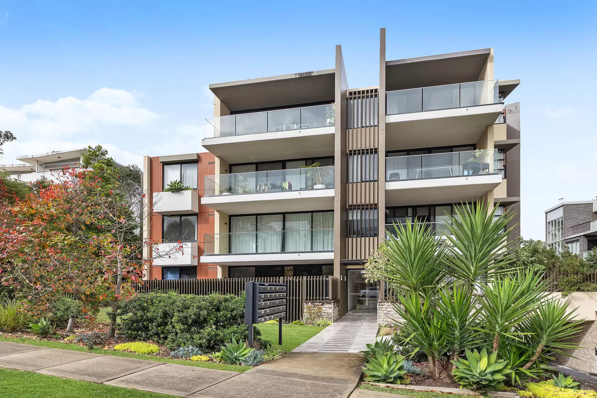 2/24-26 Dumaresq Street, Gordon Sold by The Marshall Group - image 5