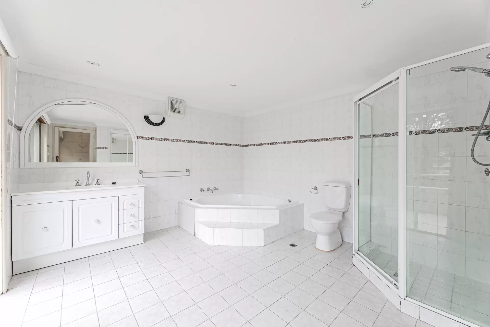 17 Alma Street, Pymble Leased by The Marshall Group - image 6