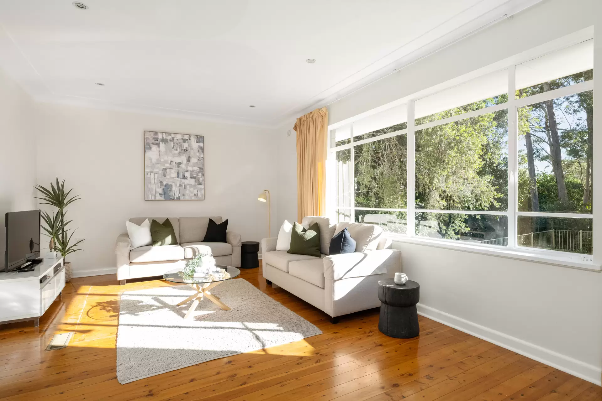 22 Glendale Road, Turramurra Sold by The Marshall Group - image 9