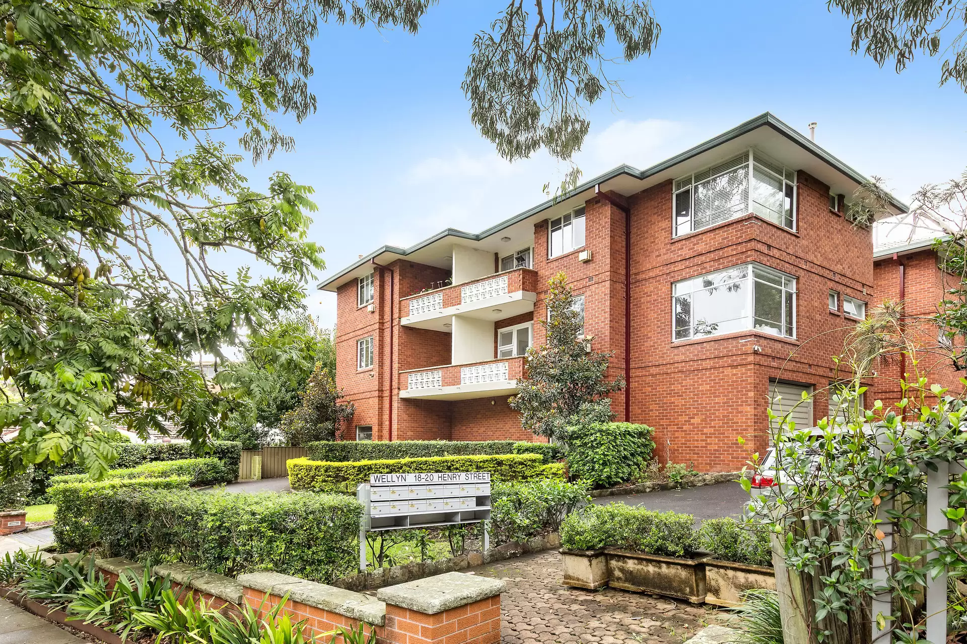 2/18-20 Henry Street, Gordon Leased by The Marshall Group - image 1
