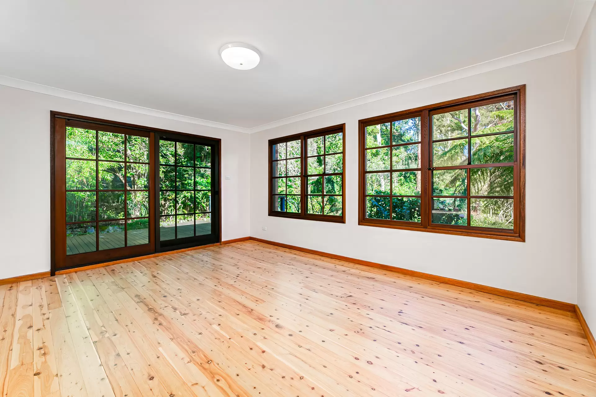 16 Leeds Place, Turramurra Leased by The Marshall Group - image 4
