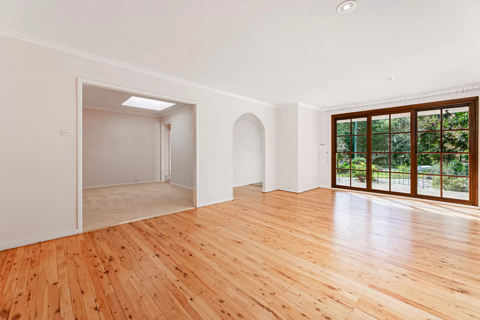 16 Leeds Place, Turramurra Leased by The Marshall Group - image 2