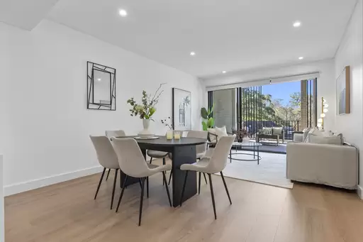 2/1017 Pacific Highway, Pymble For Sale by The Marshall Group