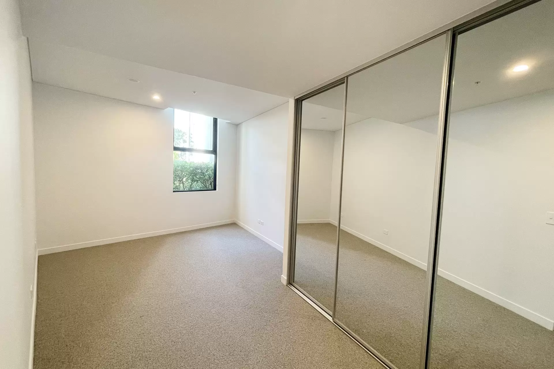 G03/888B Pacific Highway, Gordon Leased by The Marshall Group - image 3