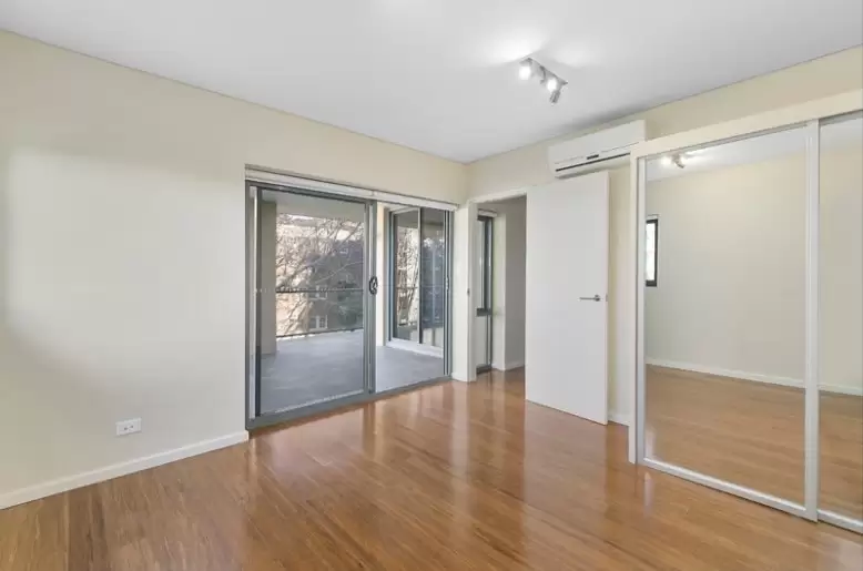 26/5 Tusculum Street, Potts Point Leased by The Marshall Group - image 3