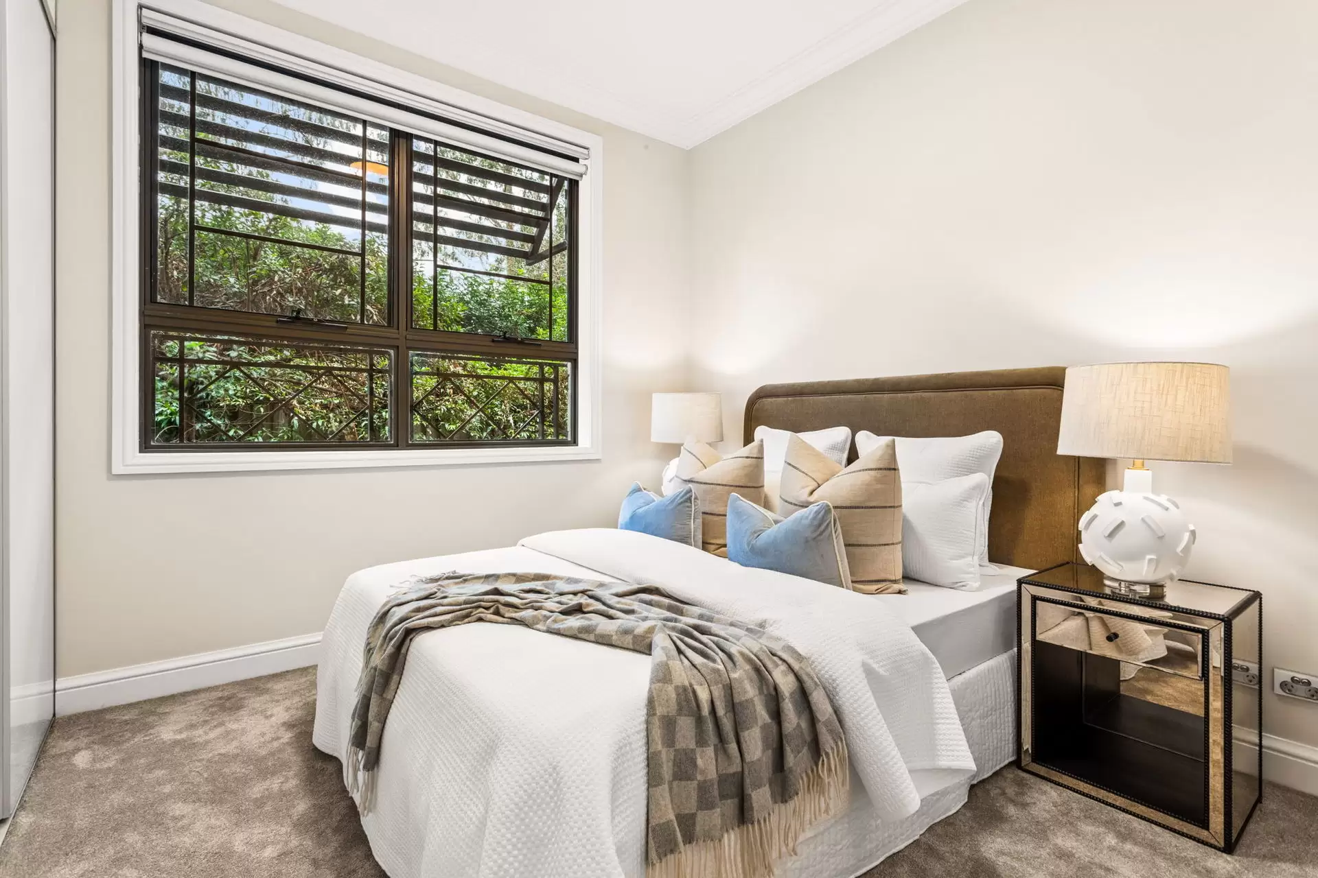 2/14-18 Coonanbarra Road, Wahroonga Sold by The Marshall Group - image 4