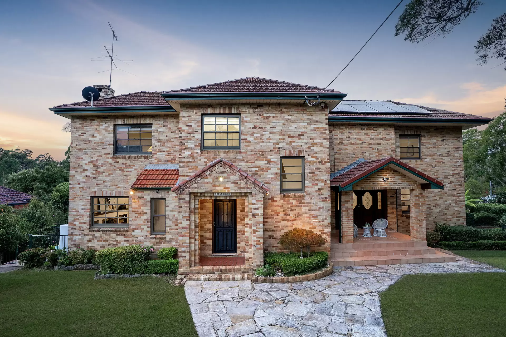 6 Mount William Street, Gordon Sold by The Marshall Group - image 1