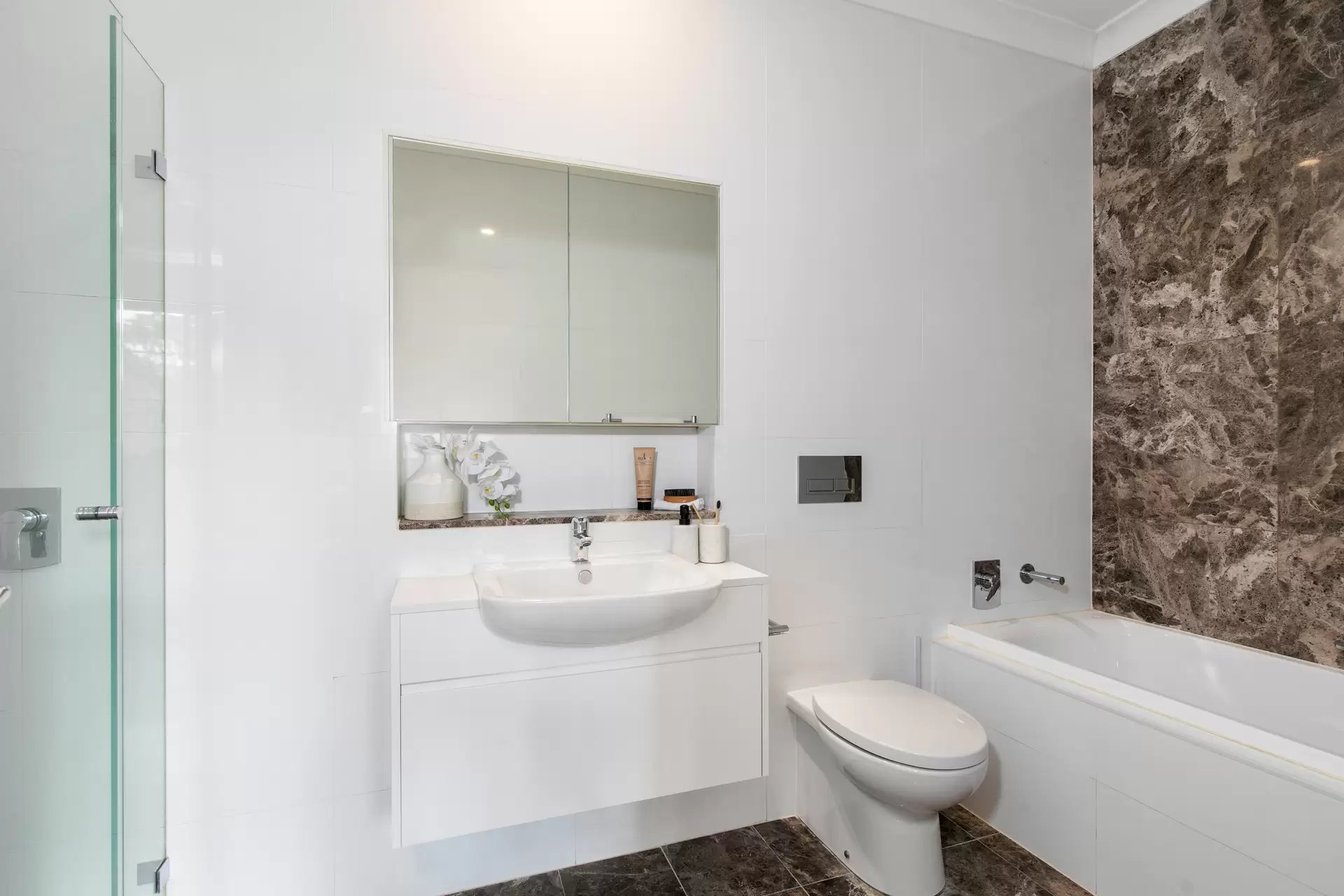 12/14 Coonanbarra Road, Wahroonga Leased by The Marshall Group - image 8