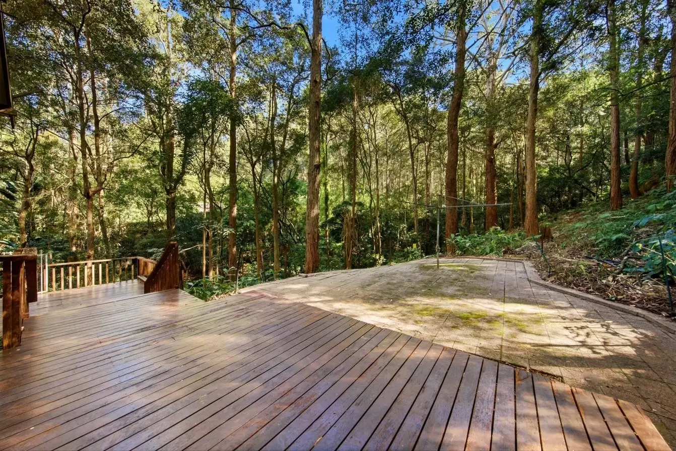 57 Campbell Drive, Wahroonga Leased by The Marshall Group - image 3