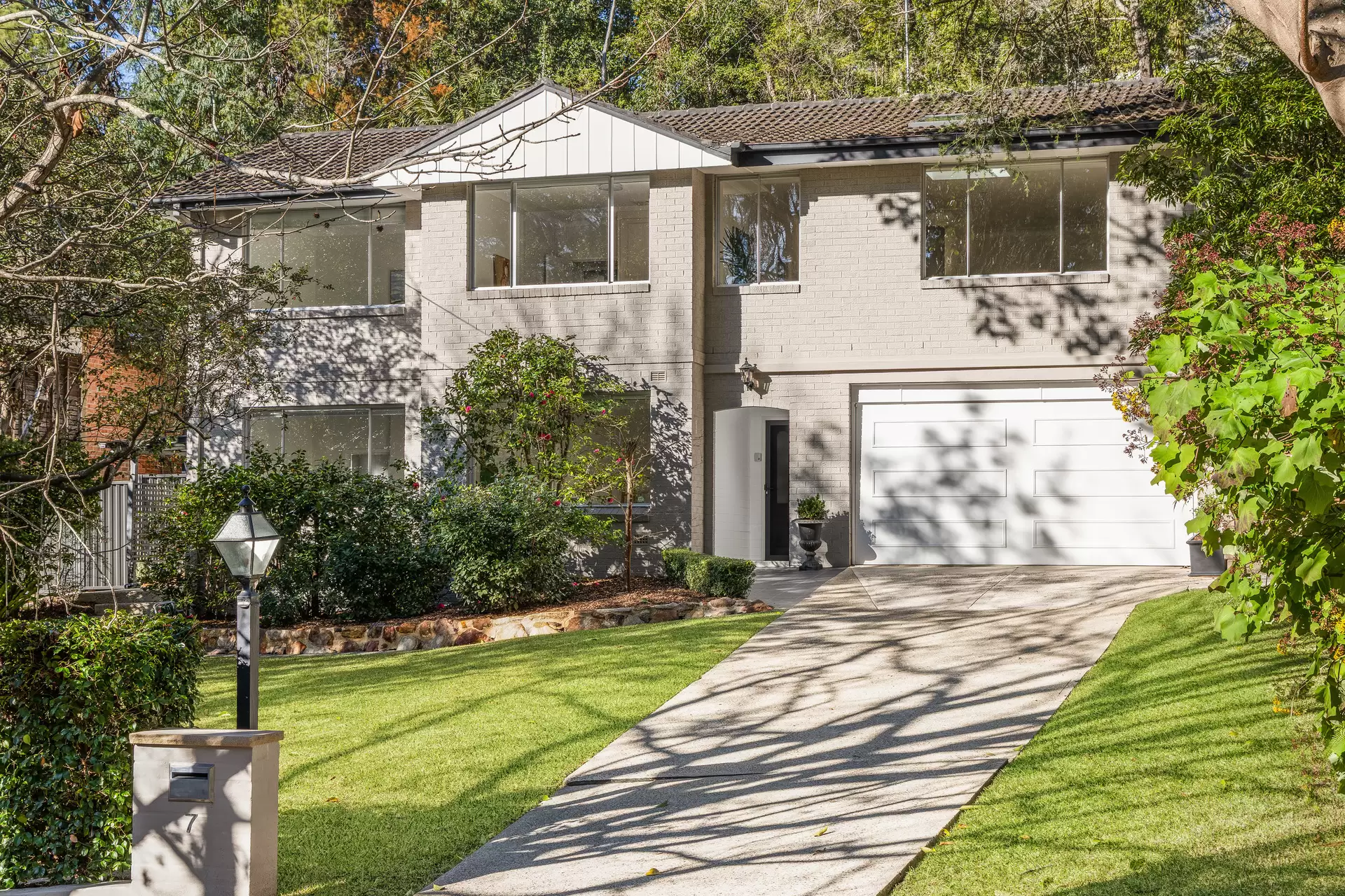 7 Gould Avenue, St Ives Sold by The Marshall Group - image 1