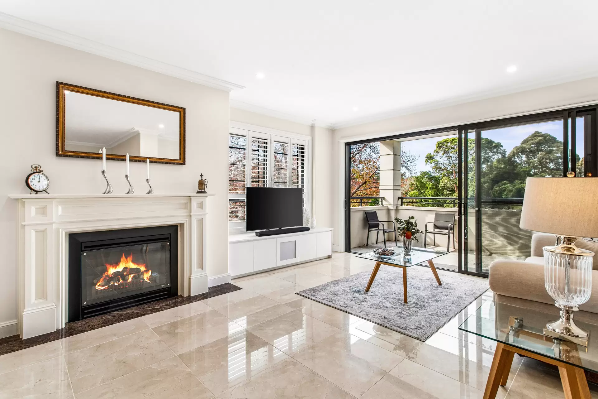 8/14-18 Neringah Avenue, Wahroonga Sold by The Marshall Group - image 2