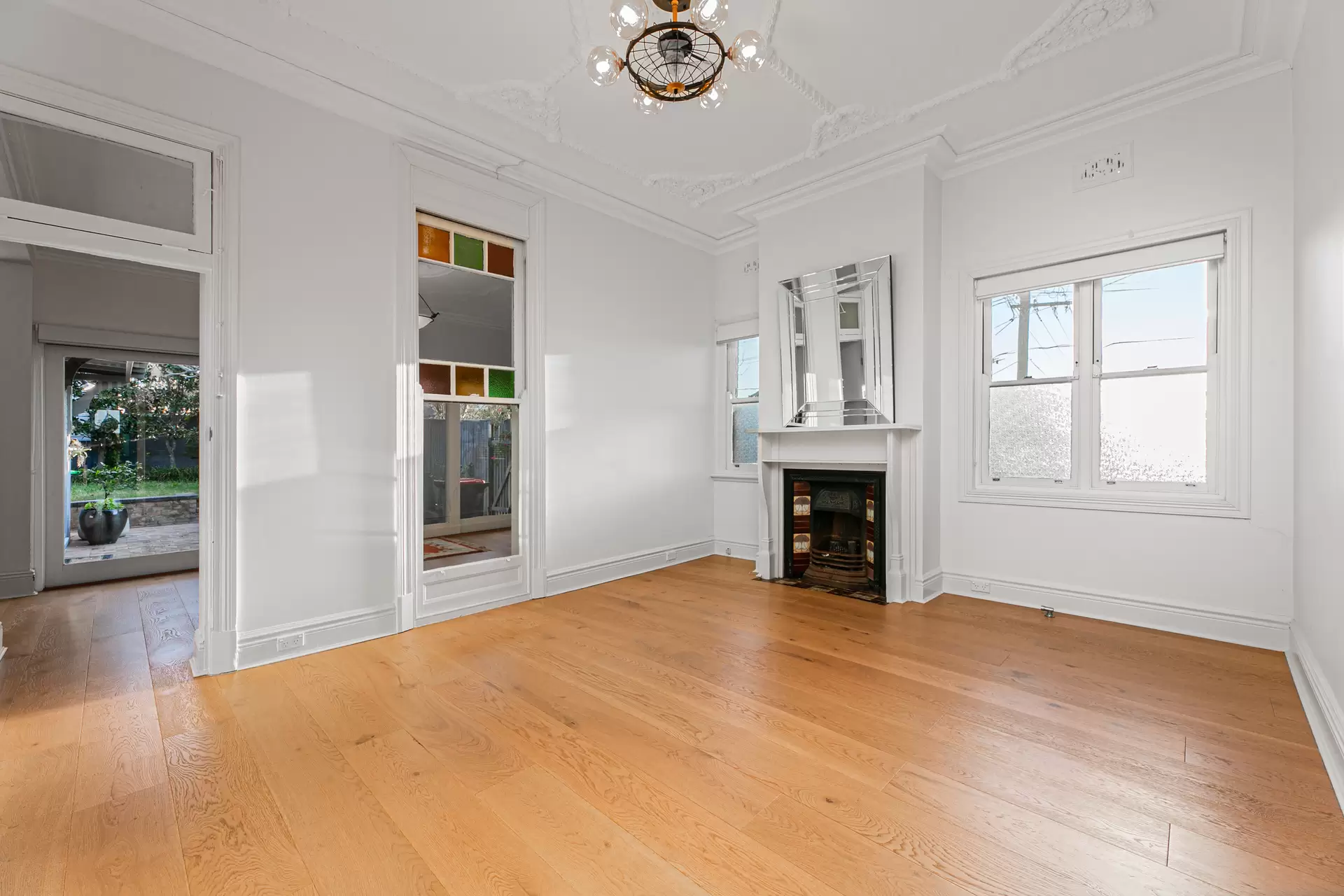 8 Rohan Street, Naremburn Leased by The Marshall Group - image 2