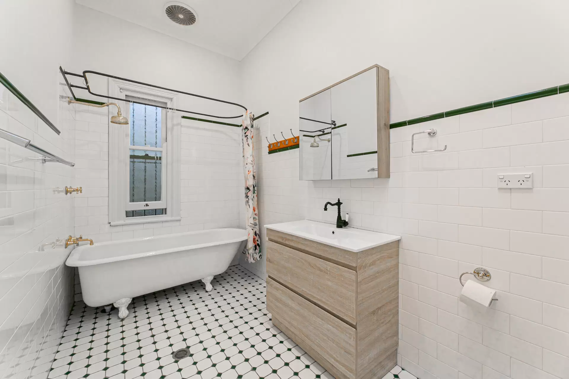 8 Rohan Street, Naremburn Leased by The Marshall Group - image 7