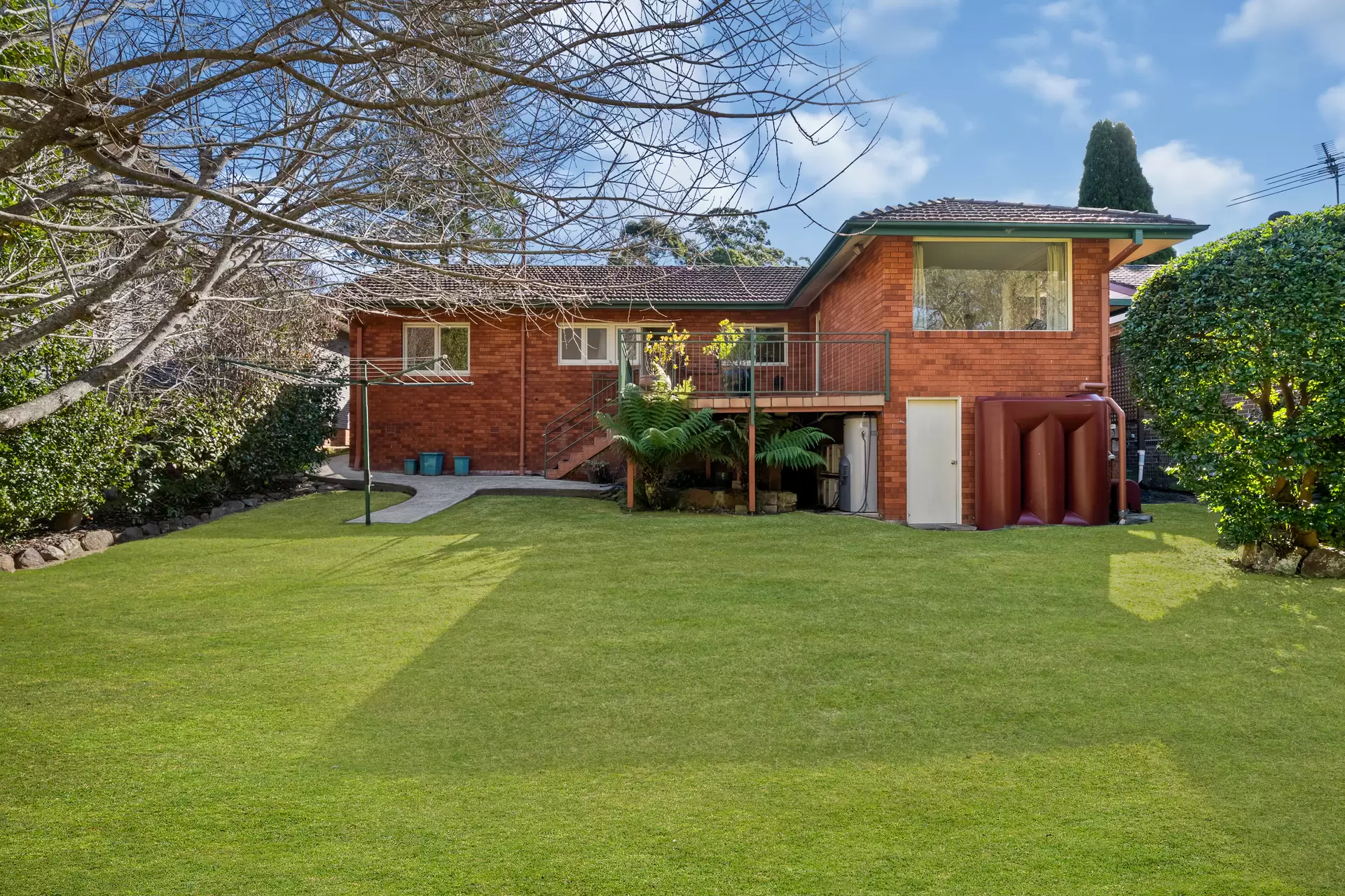 37 Bolwarra Avenue, West Pymble Sold by The Marshall Group - image 5