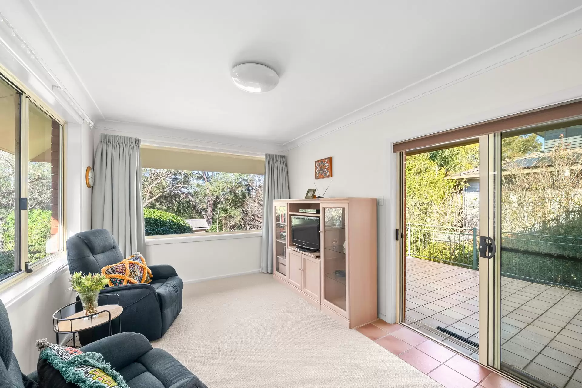 37 Bolwarra Avenue, West Pymble Sold by The Marshall Group - image 11